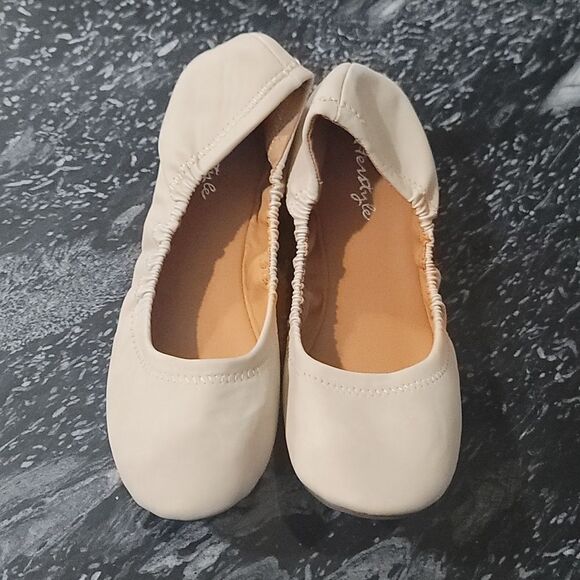 BRAND NEW HERSTYLE CONFORTABLE SOFT ROUND TOE FLAT SLIP-ON LOAFER SHOES - Picture 3 of 13